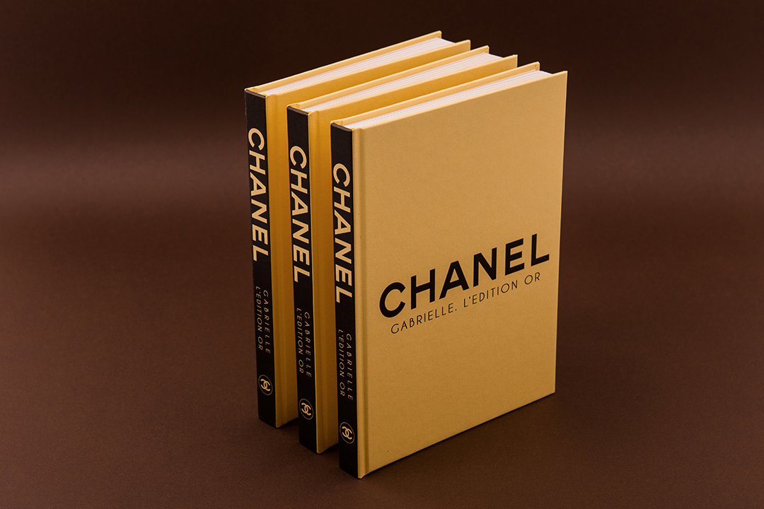 Модный блокнот Chanel Gold